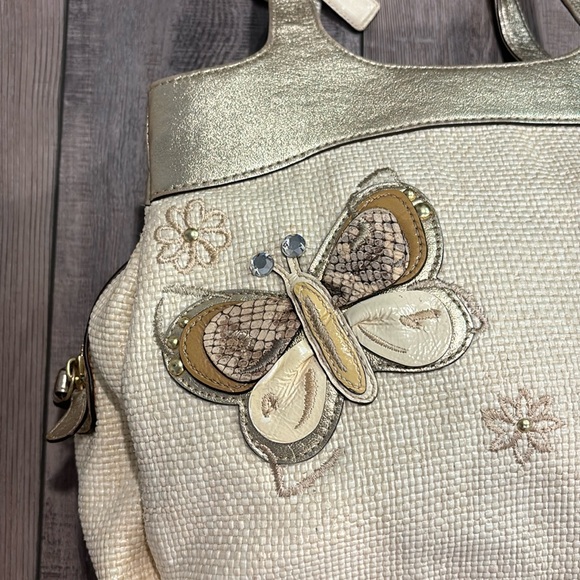 Coach Ivory Straw Embossed Embroidery Butterfly Gold Leather Trim Shoulder Bag - Picture 4 of 17